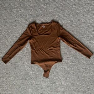 NUUDS chocolate square neck bodysuit
